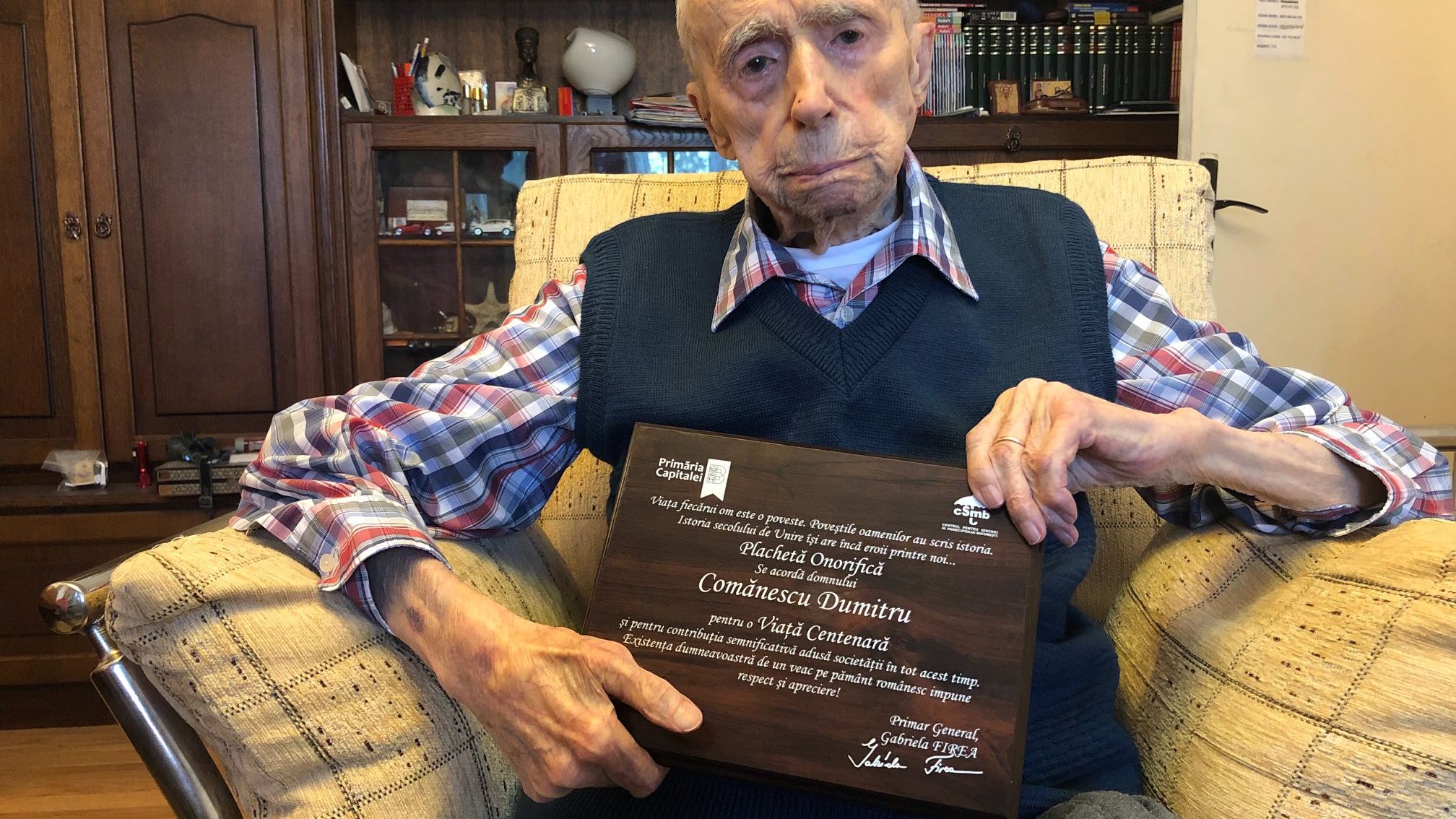 A murit Dumitru Comănescu, românul care timp de o lună a fost cel mai vârstnic bărbat din lume
