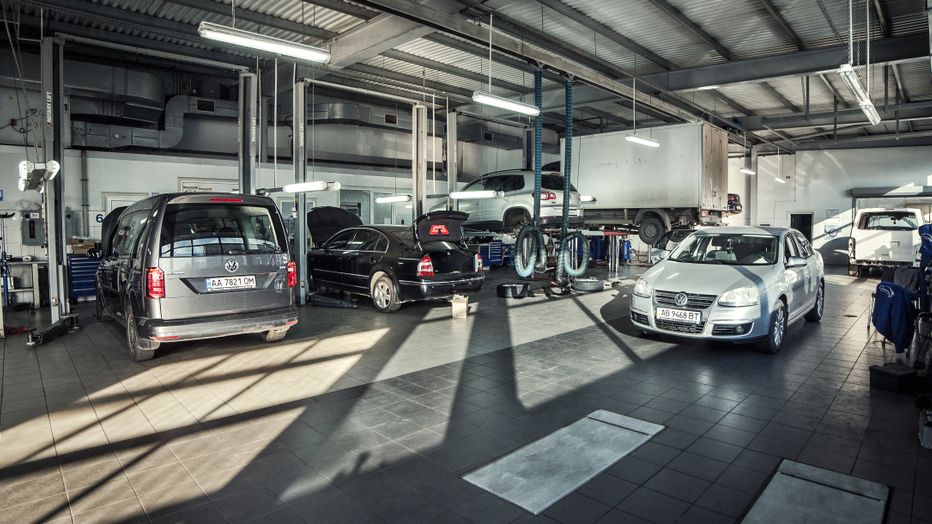 Reactia autoritatii germane dupa ce mai multi posesori de VW diesel au refuzat sa vina la service: masinile vor fi scoase din circulatie