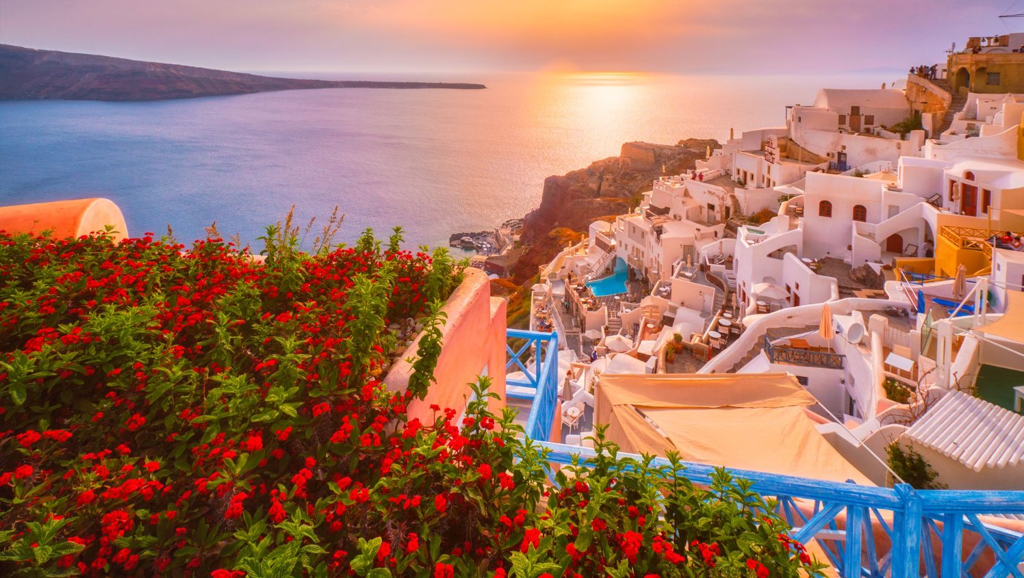 Cu cât ți s-a scumpit vacanța în Grecia din cauza deprecierii leului: vei mânca mai puțin souvlaki dacă nu își revine moneda națională