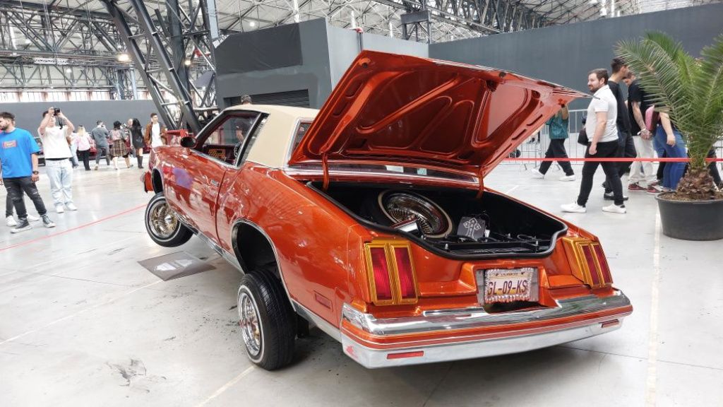 [GALERIE FOTO] Ce poți vedea la DropDown 4, salonul de mașini modificate și retro - Imagine 2