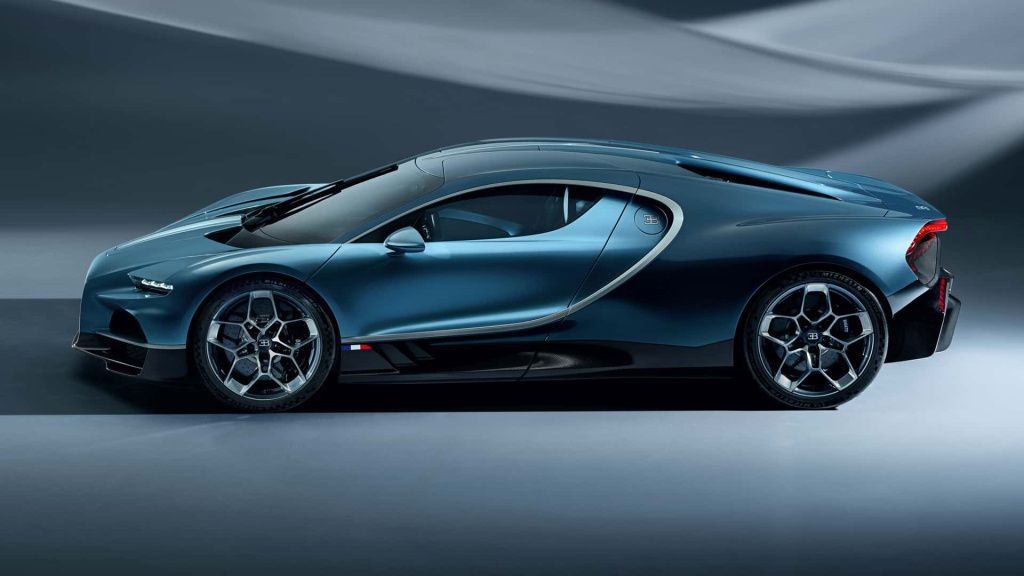 GALERIE FOTO | Bugatti a prezentat "žmașina pentru eternitate", un hypercar de 1.800 cai putere - Imagine 18