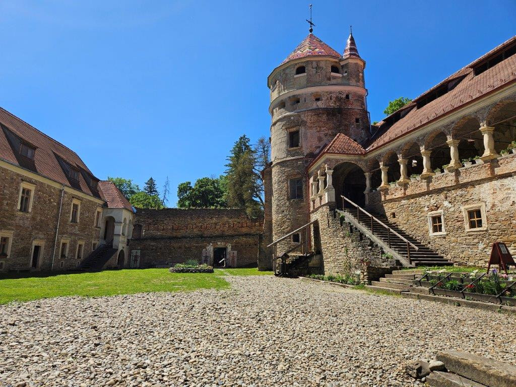 Ce poți vizita în județul Mureș: de la Sighișoara și Saschiz la Sovata și castele transilvănene