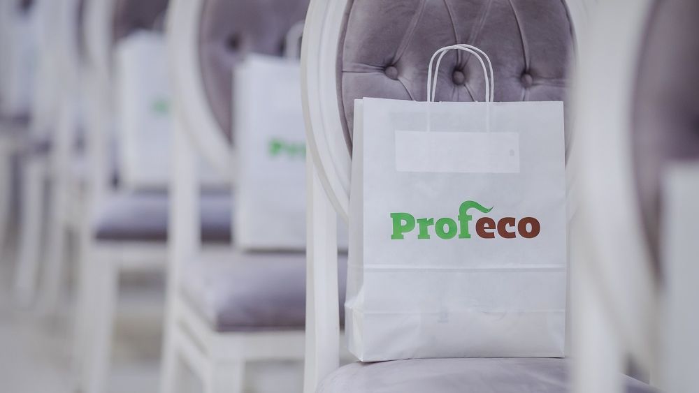 Fertilizanții naturali Profeco, prezentați într-un eveniment dedicat fermierilor la Craiova