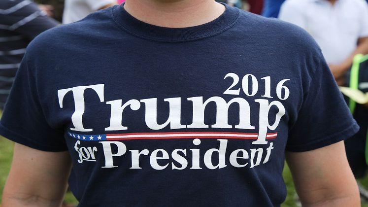 Alegeri prezidentiale in SUA: Donald Trump conduce in sondaje cu un avans de 3% in confruntarea cu Hillary Clinton