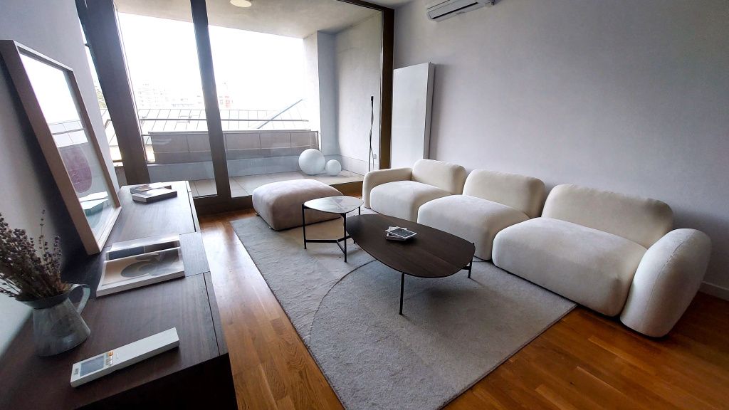 Cum arată un apartament nou cu două camere de 225.000 euro din centru Capitalei - Imagine 35