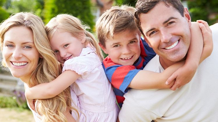 Studiu: Una din zece companii din Romania este detinuta de cupluri