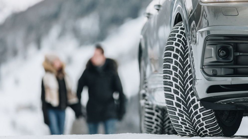 Vanzarile de masini electrice au crescut cu aproape 140% in Romania in primele 9 luni ale anului: Renault revine pe primul loc in topul marcilor