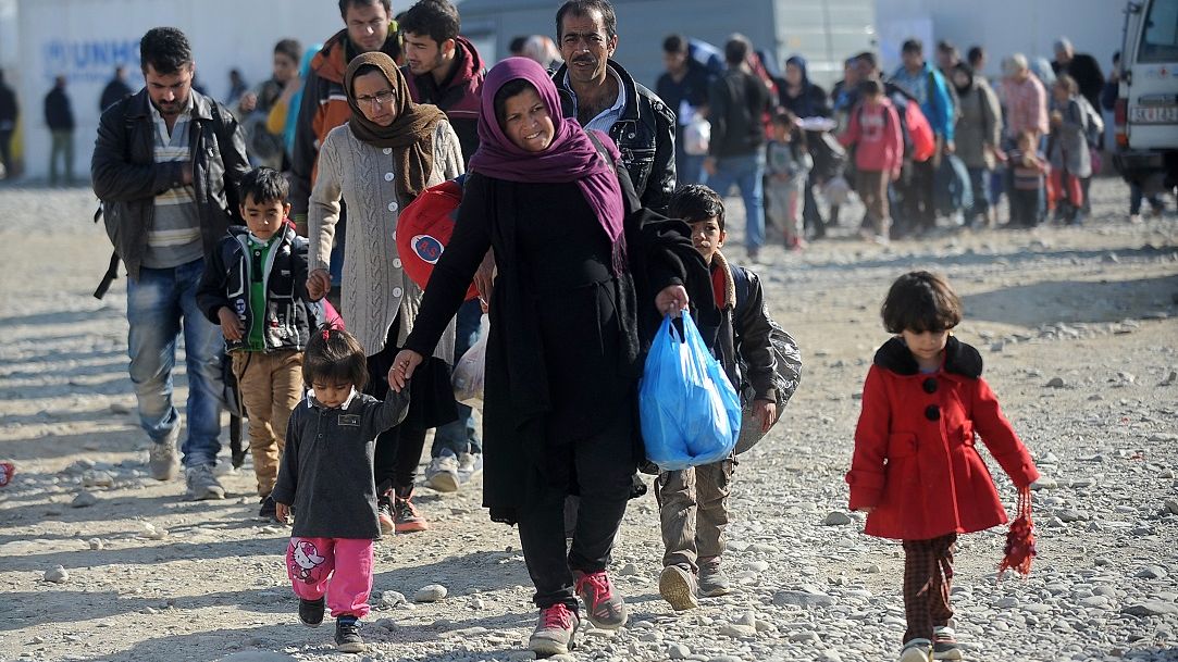 Grecia mai ridică încă un gard la granița cu Turcia pentru a opri migranții