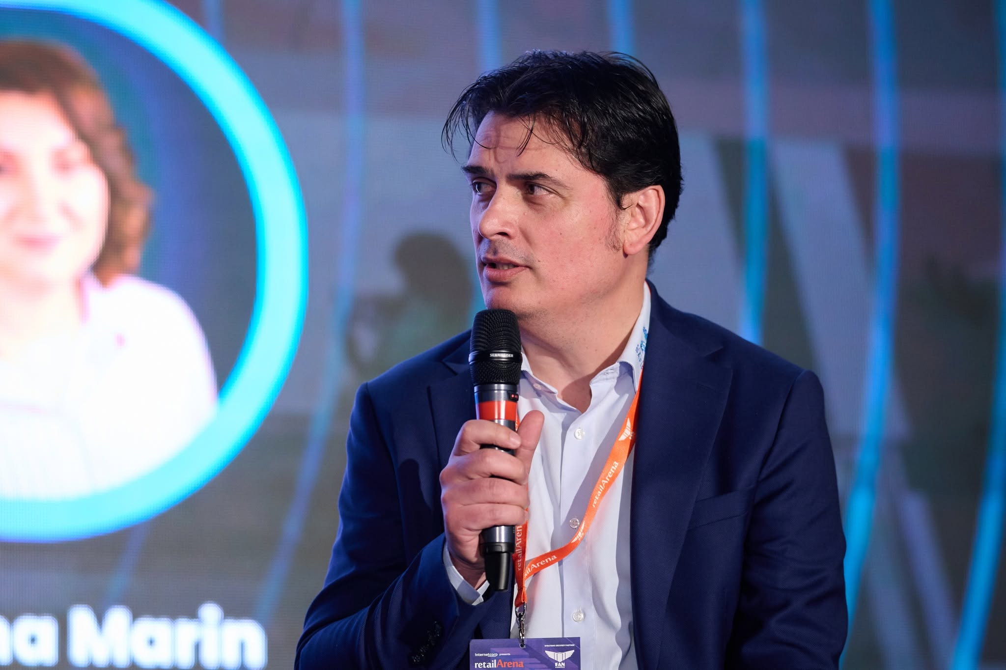 retailArena 2026 | De la pui cu certificare olandeză la AI intern: cum vede Familia Safir inovația în industria alimentară