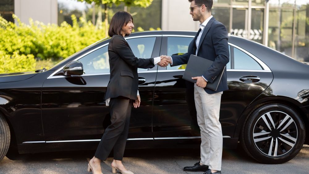 Rent a car București pentru business: Soluții non-stop, fără angajamente pe termen lung