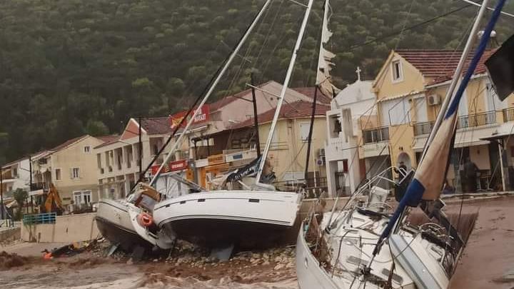 Grecia este lovită de un uragan format în Marea Mediterană