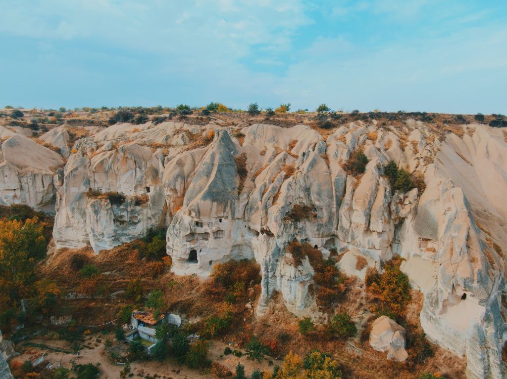 GALERIE FOTO: Locurile pe care trebuie să le vizitezi în Cappadocia pe timp de toamnă - Imagine 7