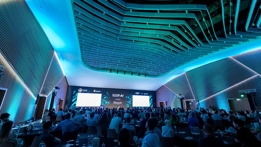 Speakeri de top din companii globale precum The Coca-Cola Company, Microsoft sau Meta urcă pe scenele Bucharest Tech Week pentru a împărtăși bune practici în business, inovație și tehnologie