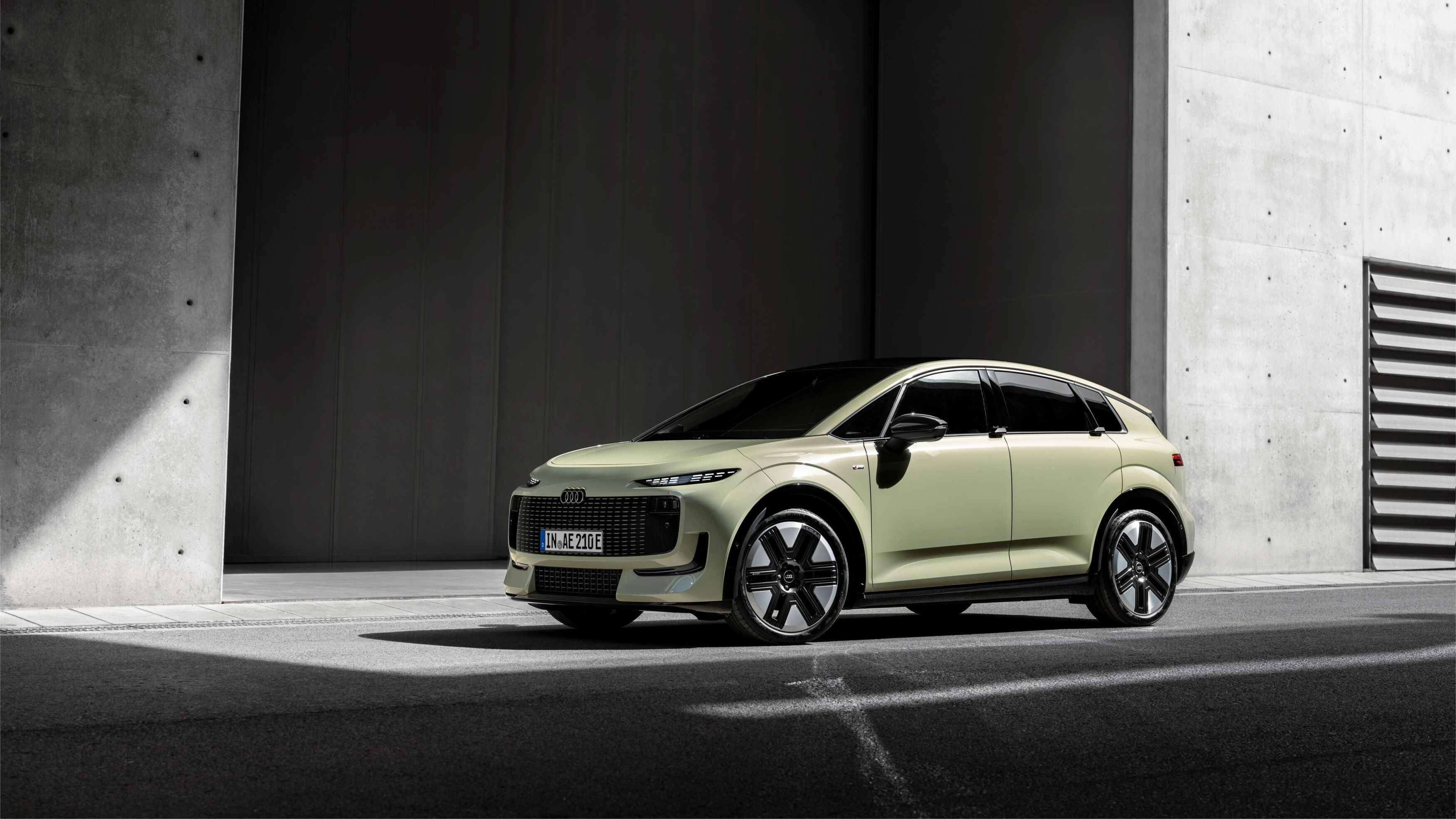 FOTO | Audi prezintă noul A2 electric. Acesta este cel mai eficient model din istoria germanilor