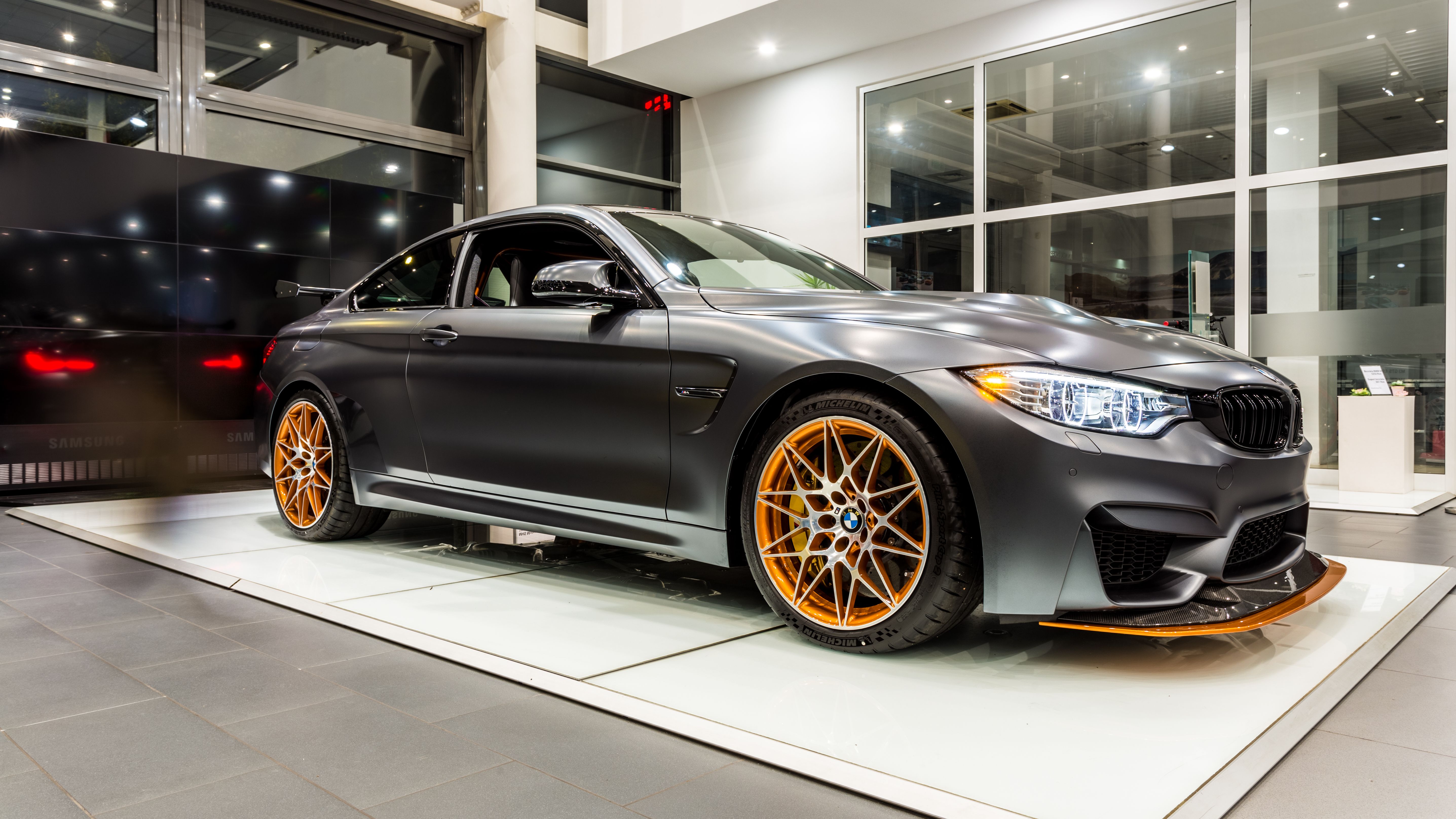 Un roman va avea cel mai puternic BMW de serie din lume, M4 GTS 500 CP