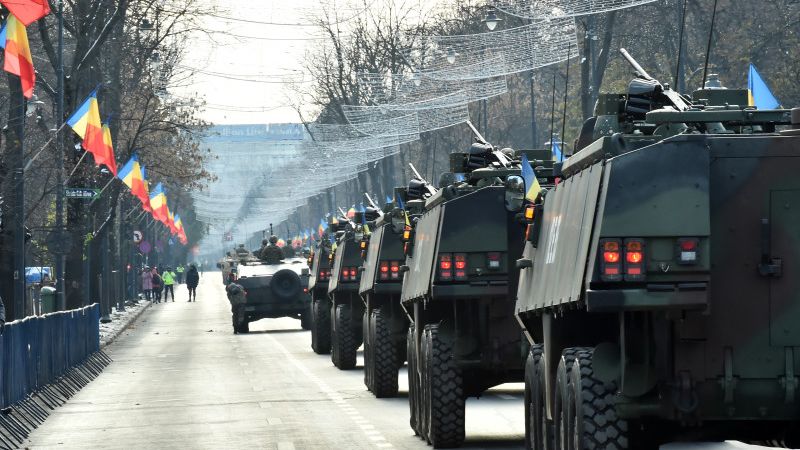 Romanii de pretutindeni sarbatoresc Ziua Nationala si Centenarul Marii Uniri. Parade militare si manifestari in Bucuresti si marile orase ale tarii