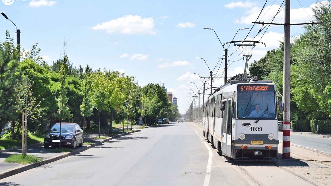 ”Tramvaiul corporatiștilor” își schimbă temporar traseul, din cauza reparațiilor. Linia 5 va întoarce la Lacul Tei