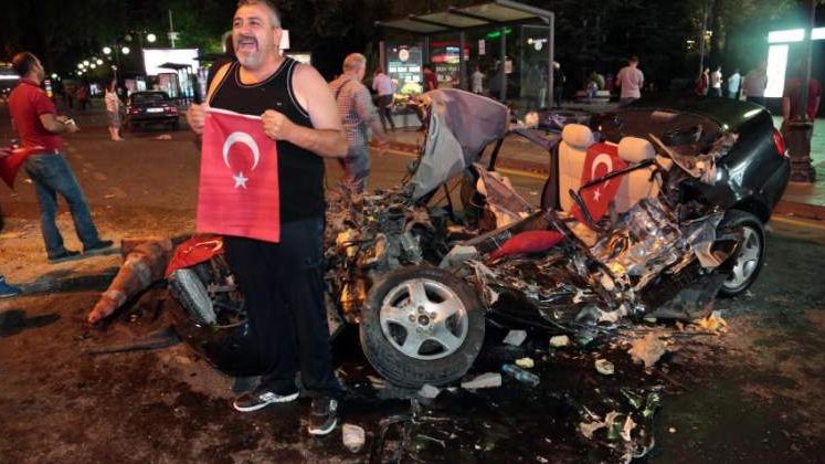 Turcia comemoreaza un an de la puciul inabusit de Recep Tayyip Erdogan