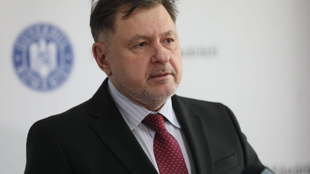 Rafila: Infecția cu COVID-19, trend ușor crescător. Nu a fost discutată reintroducerea restricțiilor