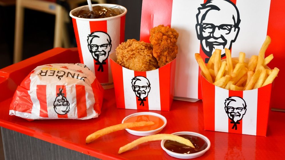 Șase noi restaurante KFC în acest an. Compania anticipeaza profit în creștere