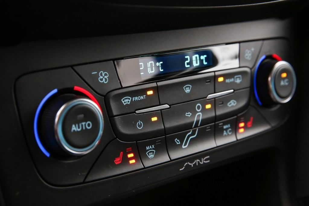 Ford Focus facelift - Imagine 9