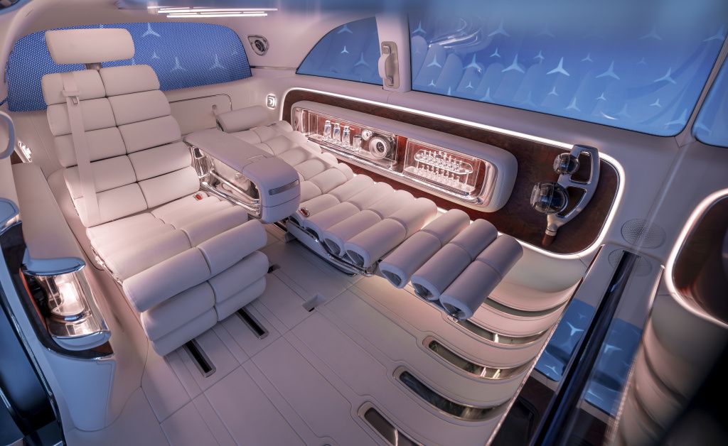 Lux, eleganță și tehnologie fără frână: Mercedes Benz dă startul unei noi ere premium în co - Imagine 29