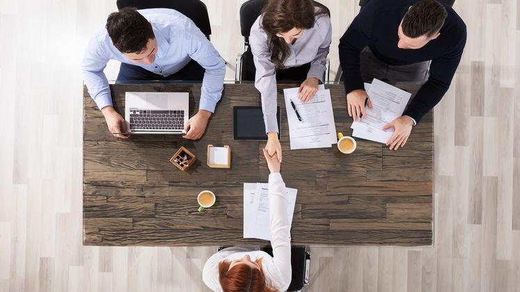 Cum să faci cele mai bune alegeri în angajarea personalului unei companii
