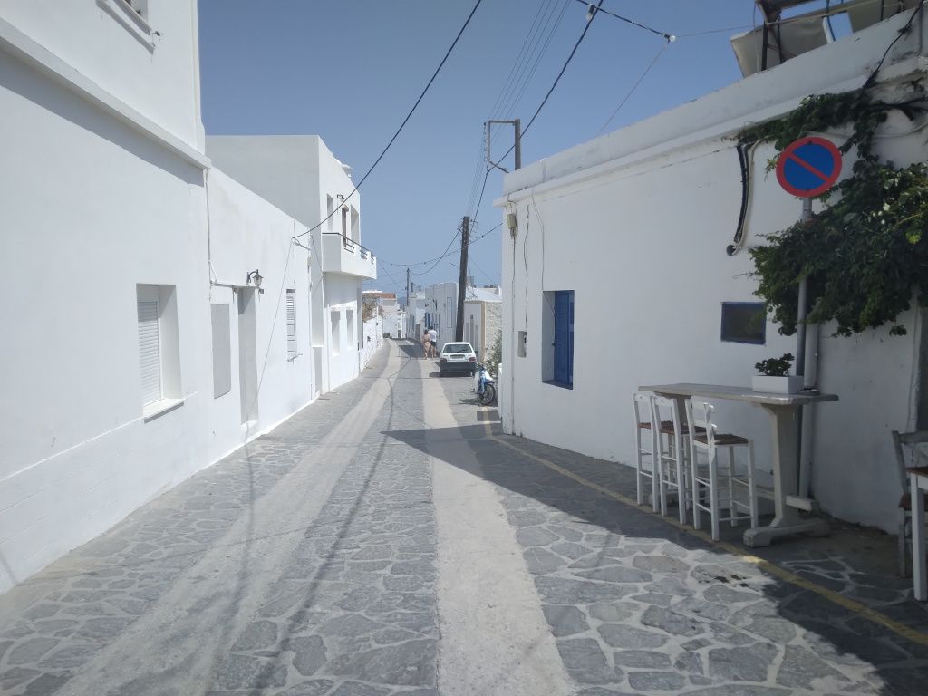 Galerie Foto Milos - Imagine 8