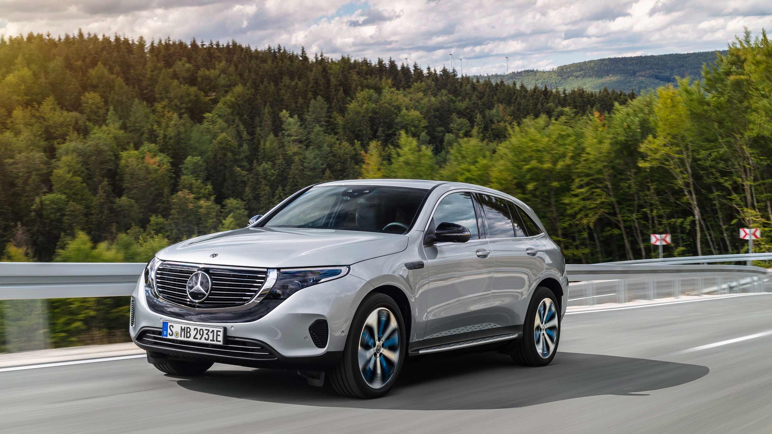 Mercedes-Benz EQC a fost prezentat oficial. SUV-ul este primul Mercedes 100% electric