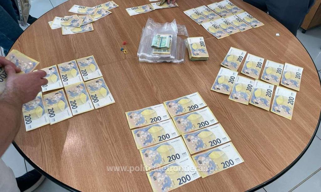 Prins pe Aeroportul Otopeni cu sute de mii de euro: cum voia un bărbat să intre în țară - Imagine 8