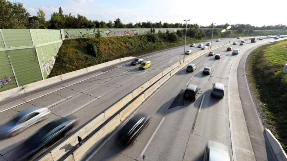 Tronsonul 3 al Drumului Expres Craiova - Piteşti: va fi dat în circulaţie în weekend