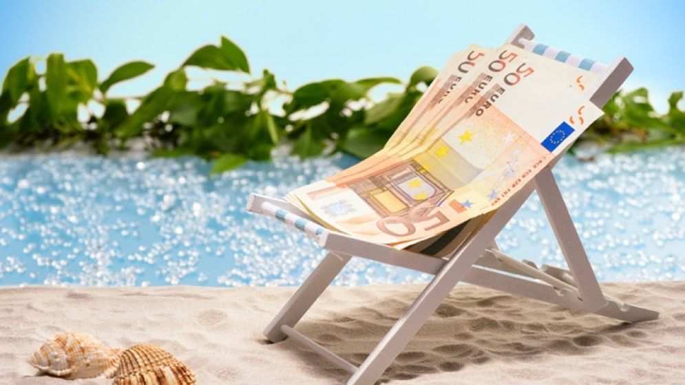 Bugetul de vacanță. Cum să îți gestionezi banii pentru concediu fără să îți afectezi cheltuielile lunare