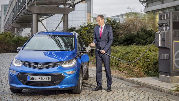 Orasul electric: Opel vrea sa instaleze 1.300 de statii de incarcare pentru masini electrice in Russelsheim pana in 2020