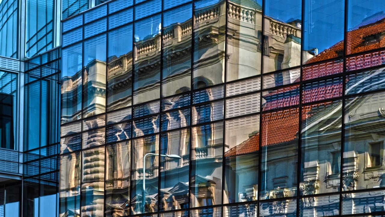 Raport: Dezvoltatorii au reinceput investitiile. Piata imobiliara, la cel mai rapid ritm de crestere din ultimii 5-7 ani