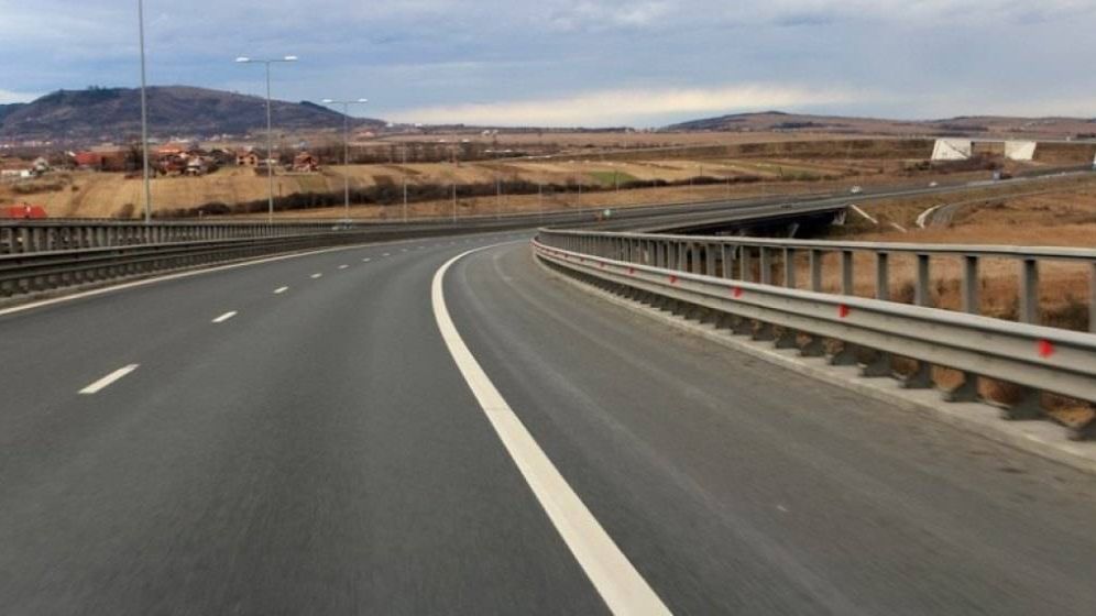 Grindeanu, anunț după semnarea contractului pentru primul lot din Drumul Expres Arad-Oradea: Este veriga lipsă