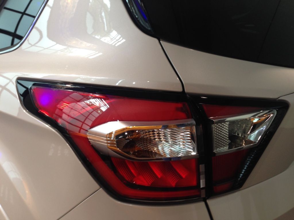 Ford Kuga facelift Vignale - Imagine 14