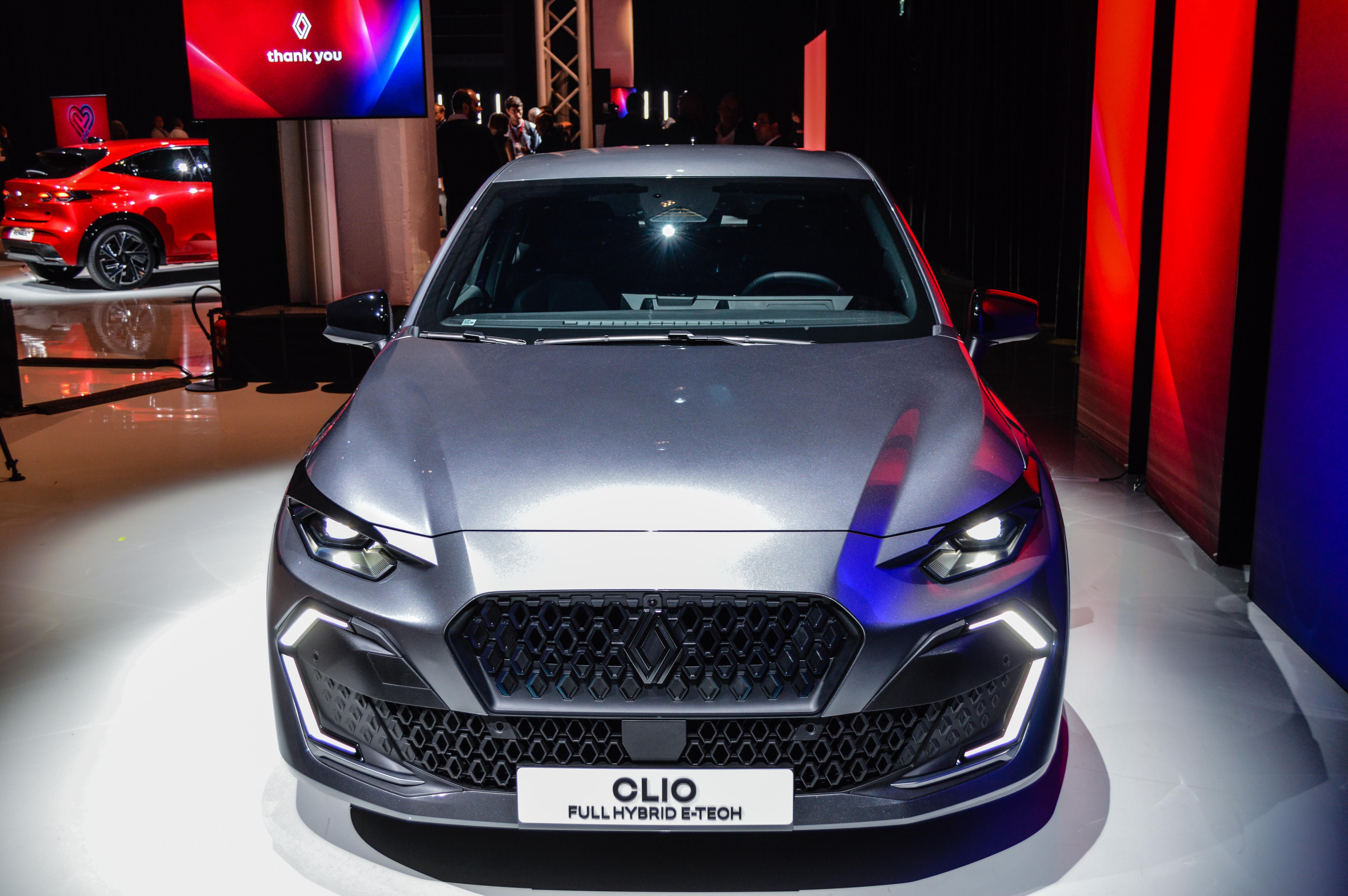 FOTO | Noul Renault Clio, de aproape. Care sunt secretele modelului de oraș - Poza 8