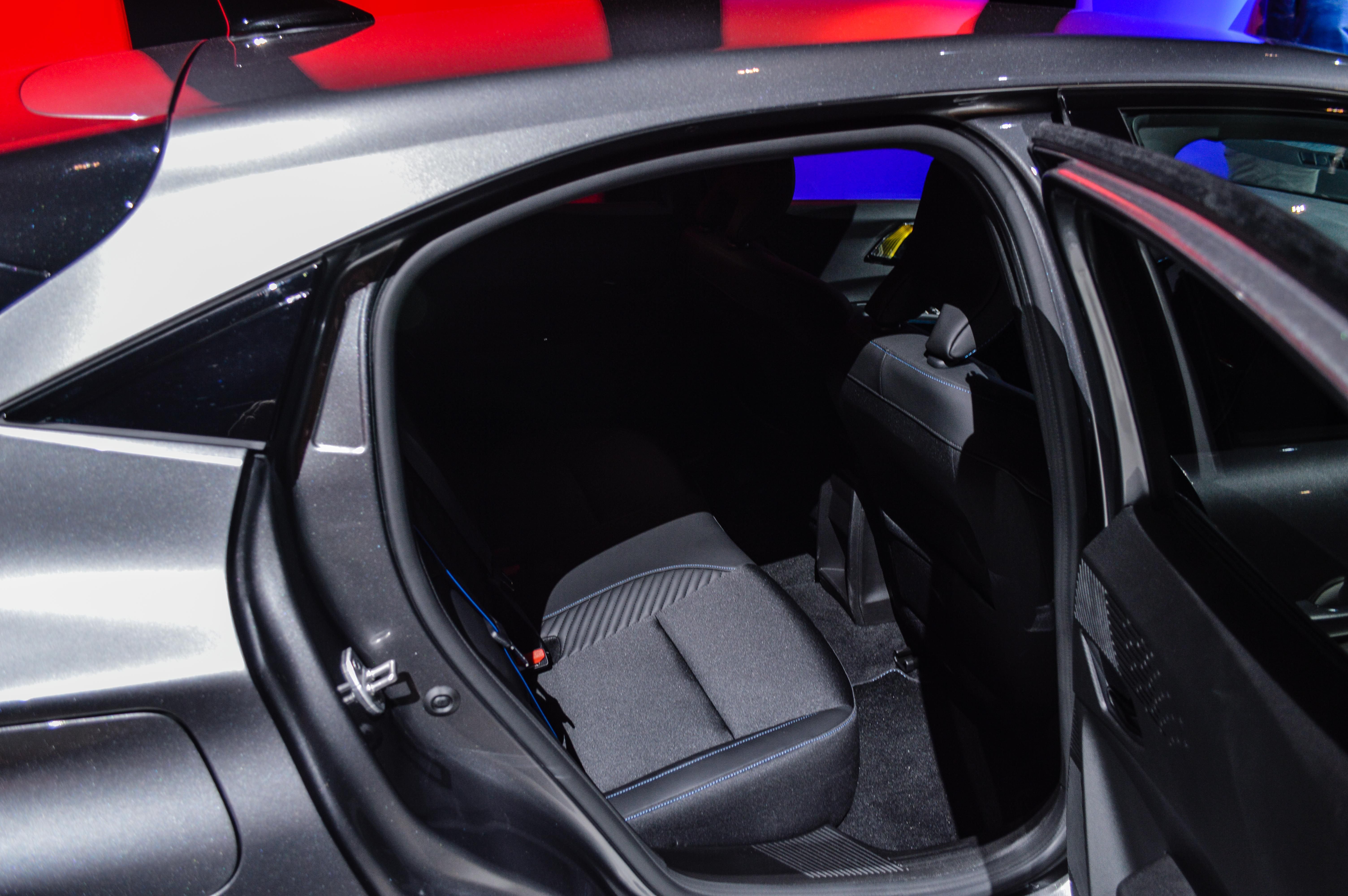 FOTO | Noul Renault Clio, de aproape. Care sunt secretele modelului de oraș - Poza 24