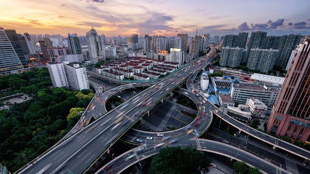 China va interzice vanzarile de masini diesel si pe benzina: cea mai mare piata auto se alatura trendului european
