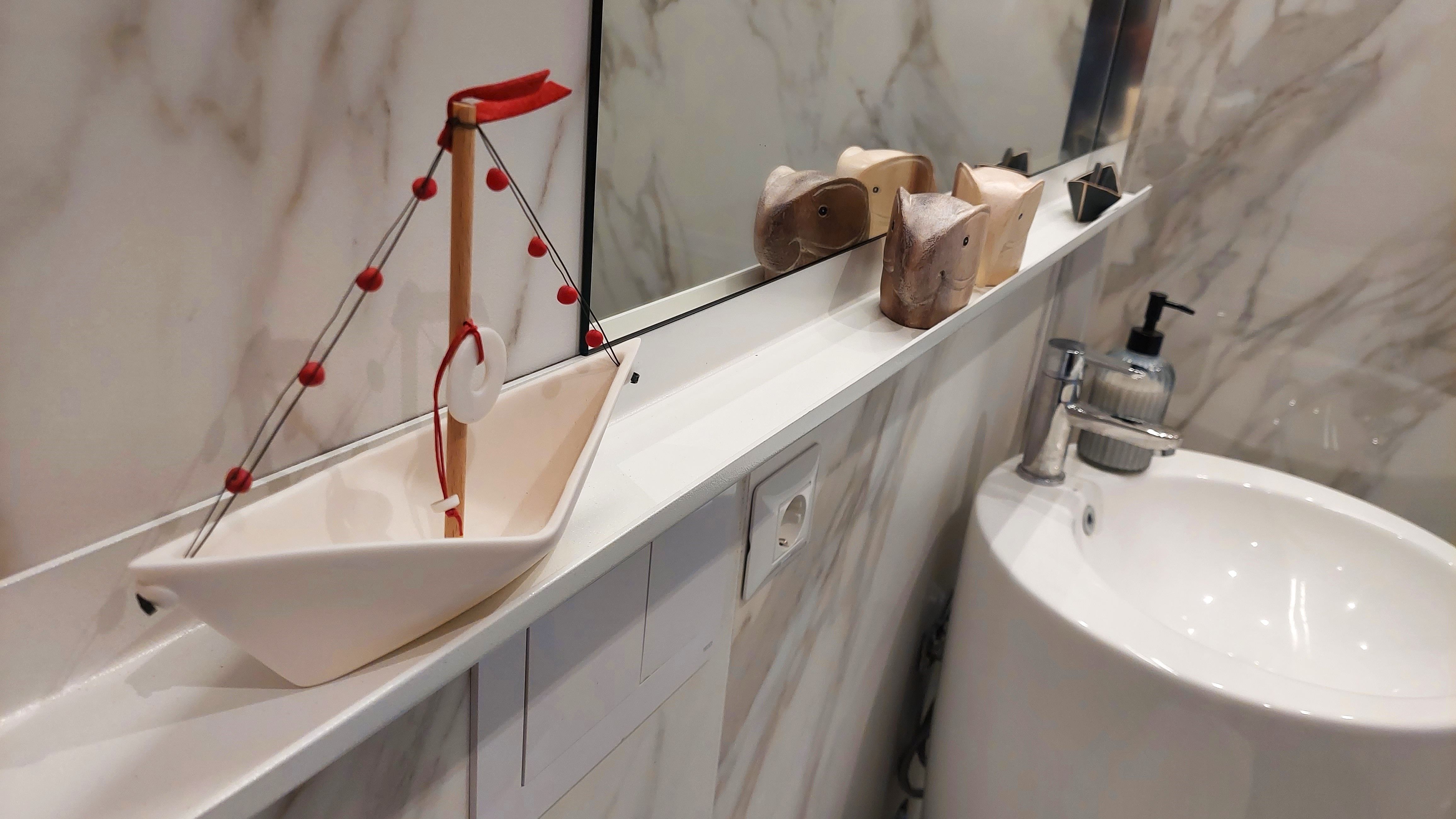 GALERIE FOTO | Cum arată o baie de 7.000 de euro și de ce costă atât