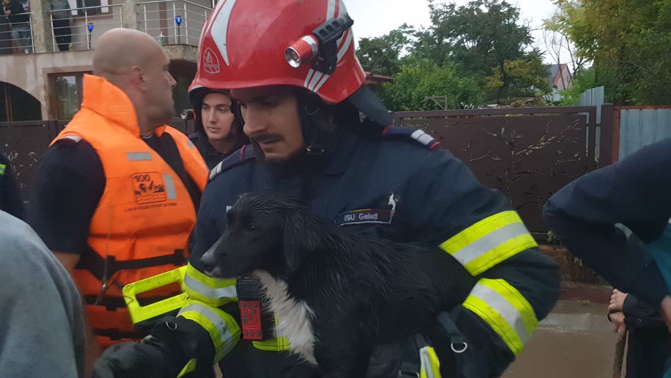 Atenționări de viituri în România: râurile aflate sub cod roșu de inundații