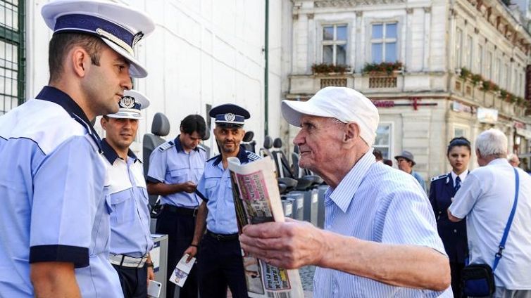 MAI intentioneaza sa angajeze inca 5.000 de specialisti si agenti pentru nevoi operative