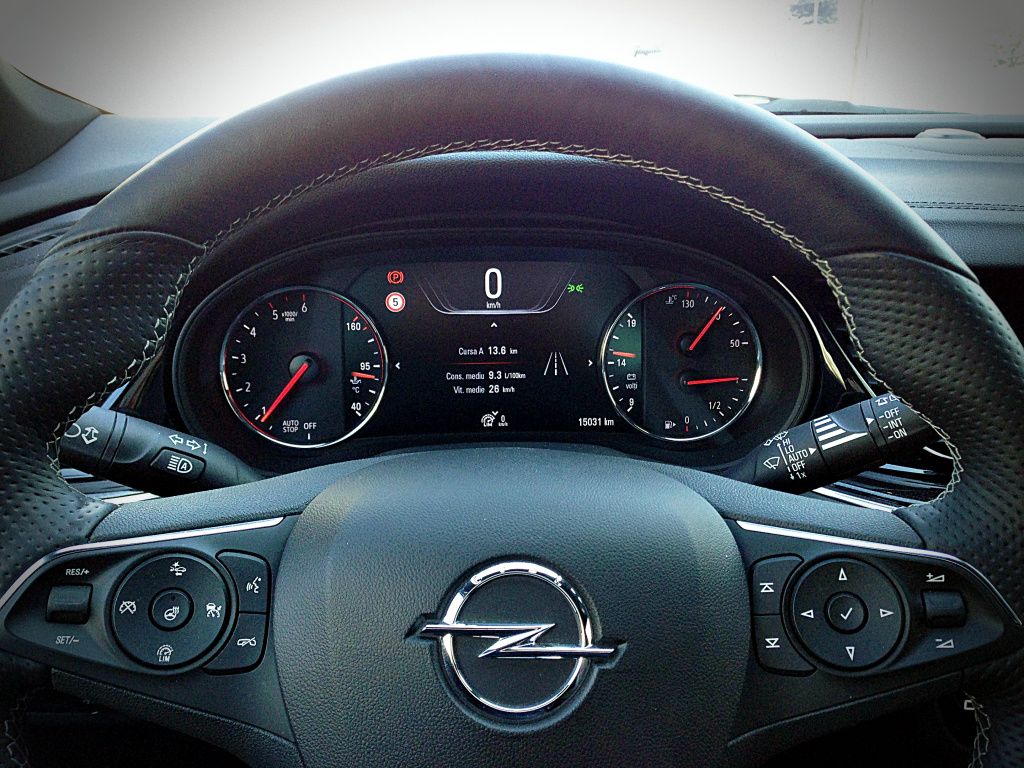 Opel Insignia Grand Sport - Imagine 2