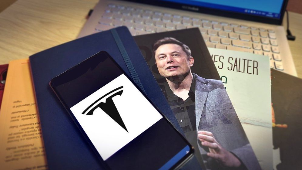 Lovitură pentru Musk: Succesorul său în fruntea Tesla pleacă din companie: 13 ani cu Elon, cât 50 pentru orice alt șef