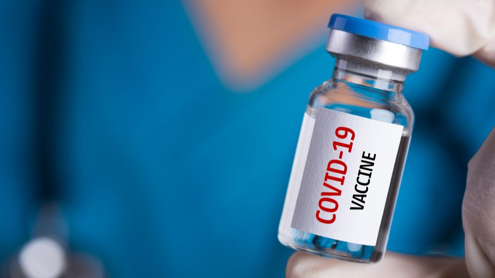 Ce țări reiau vaccinarea cu AstraZeneca după decizia EMA