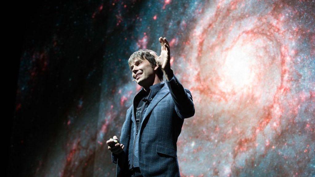 Brian Cox aduce la București „Emergence” – un model de succes global în zona spectacolelor științifice live