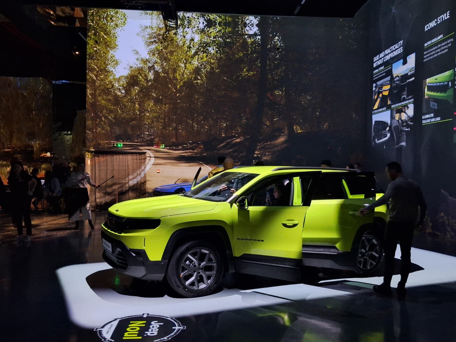 FOTO | Noul Jeep Compass, lansat în România. Cât costă versiunile hibride și ce autonomie are varianta electrică - Poza 5