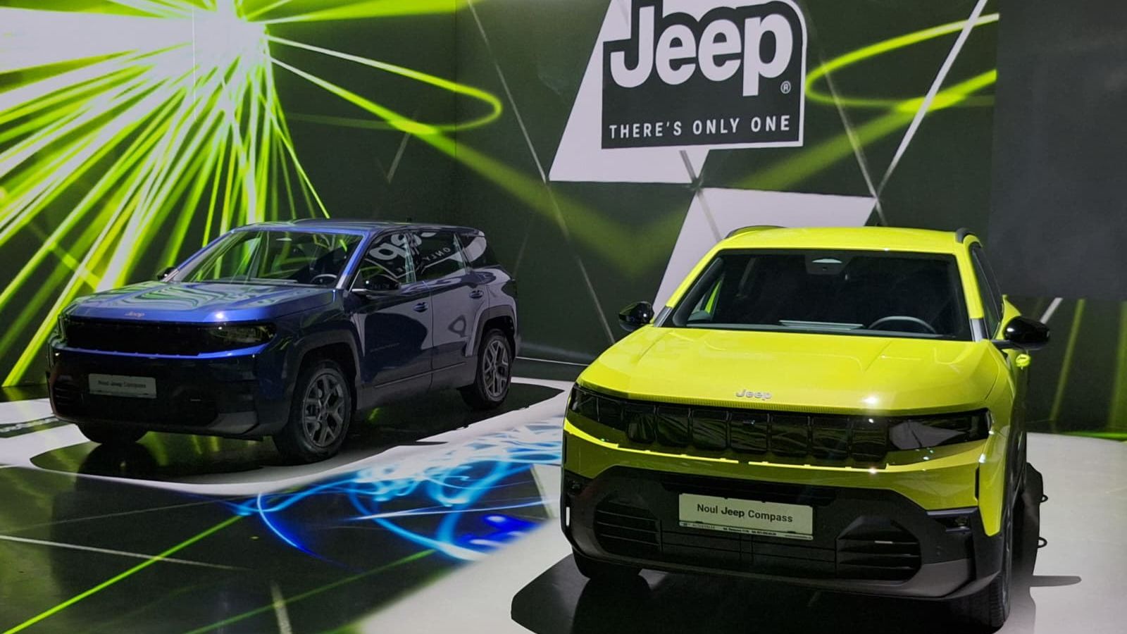 FOTO | Noul Jeep Compass, lansat în România. Cât costă versiunile hibride și ce autonomie are varianta electrică