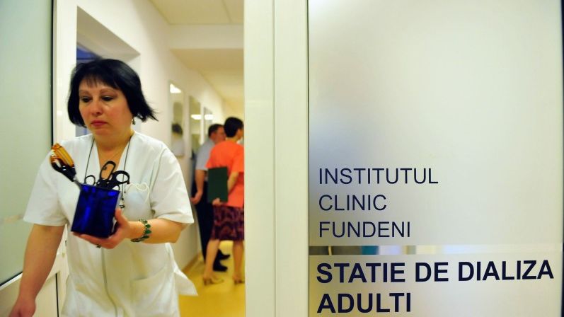 COVID-19 | Cum vor fi decontate serviciile de dializă în România