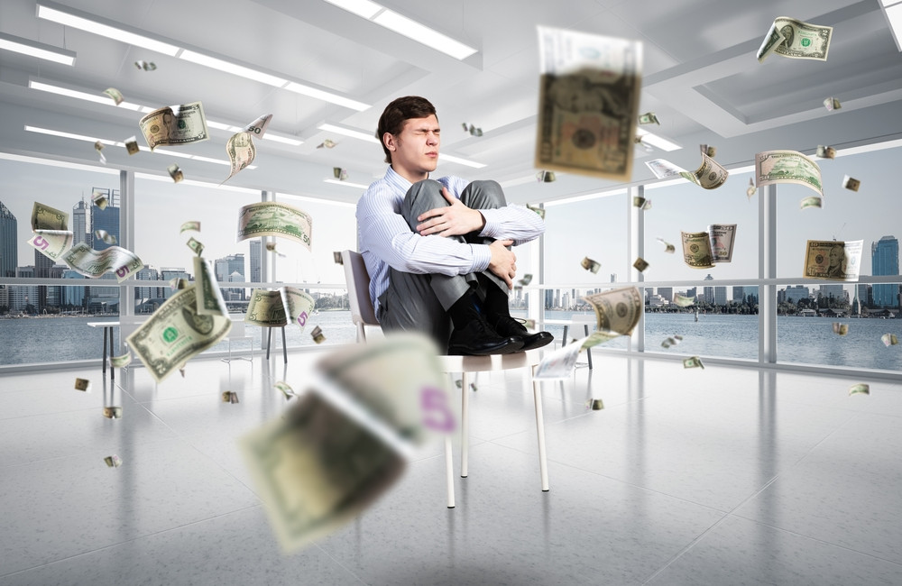Noua Directivă Salarială, PLATĂ egală pentru muncă egală? Specialist: "O transparență prost gestionată, mai toxică decât lipsa transparenței"